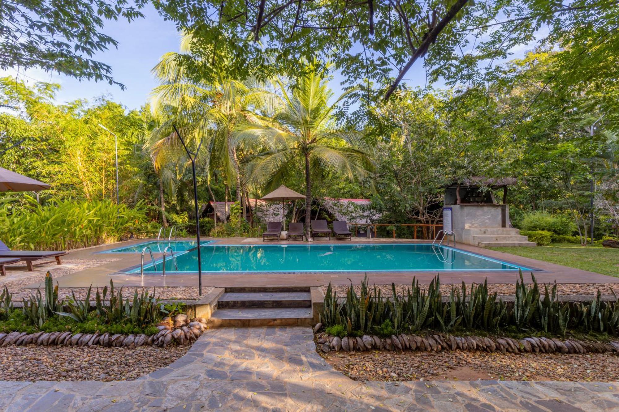 Athgira River Camping - Udawalawe Exterior foto