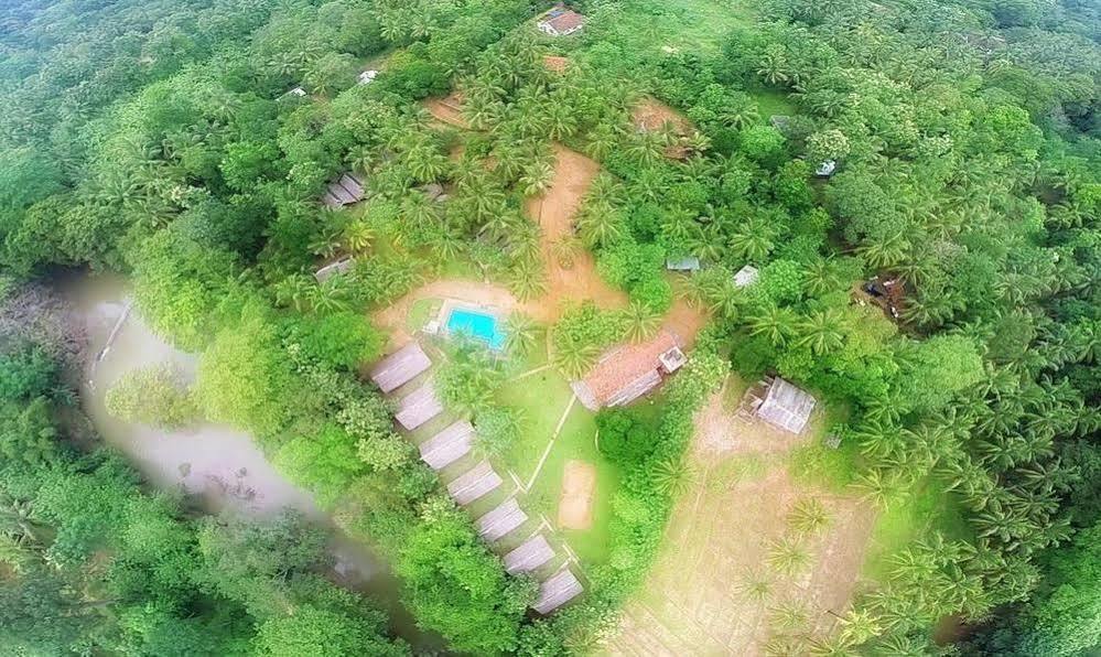 Athgira River Camping - Udawalawe Exterior foto